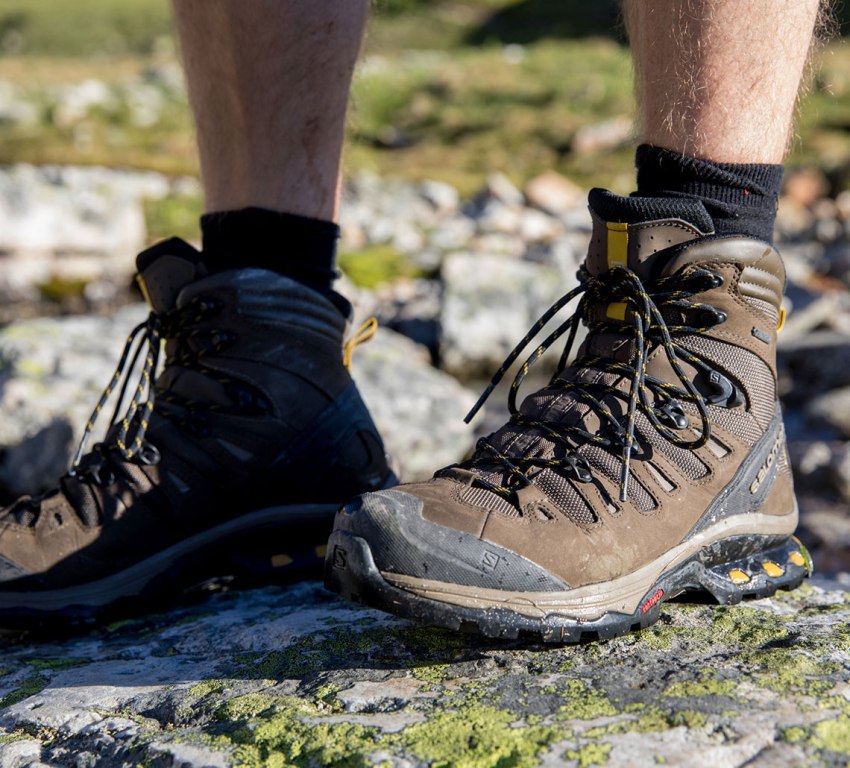 Best Hiking Shoes Available for Men | Thetravelshots