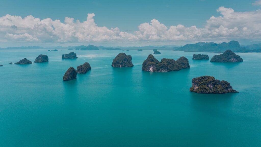 Islands Near Phi Phi 
