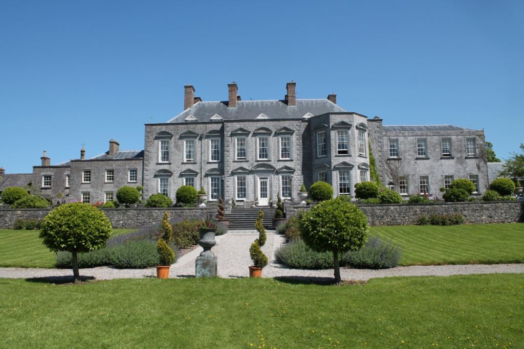 Ireland's Most Charming Castles Where You Can Stay - | TheTravelShots