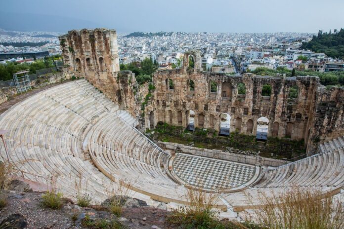 10 Amazing Things to Do in Athens