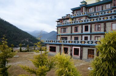 Hotels in Dirang