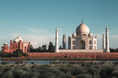 Places to Visit Near Agra