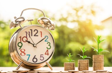 Daylight Saving Time Clocks